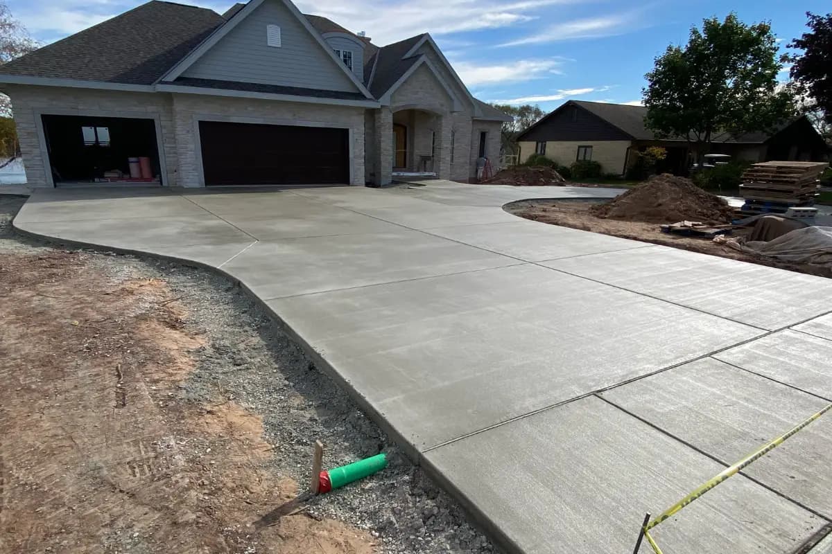 Essential Concrete Maintenance Tips for Arlington Property Owners